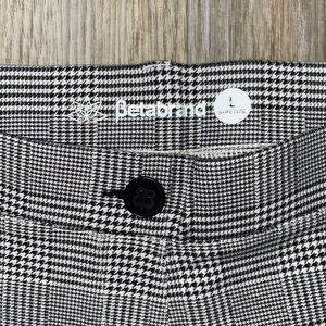 Beta brand dress pant yoga pants. Never worn.